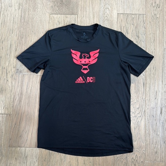 adidas Other - Adidas DC United Men’s Medium Logo Tee Shirt Size Medium